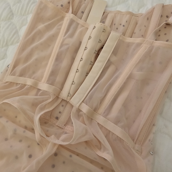 Vitoria's SecretVERY SEXYSugar Coated Rhinestone WickedCorset Teddy - Picture 3 of 11